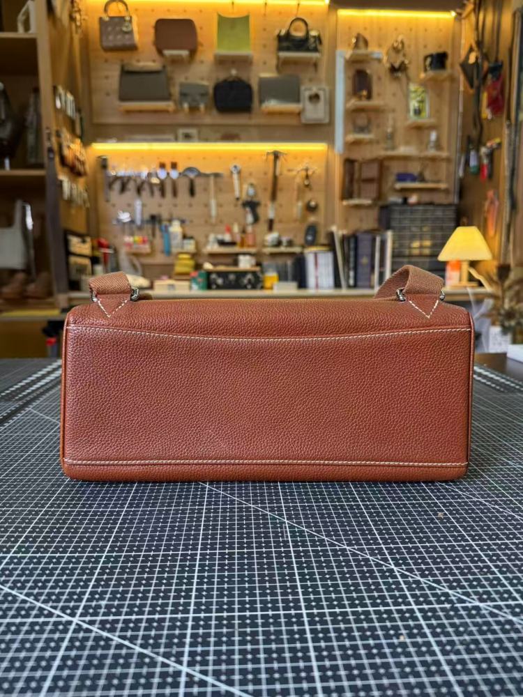 Aimz - ado28size - togo leather