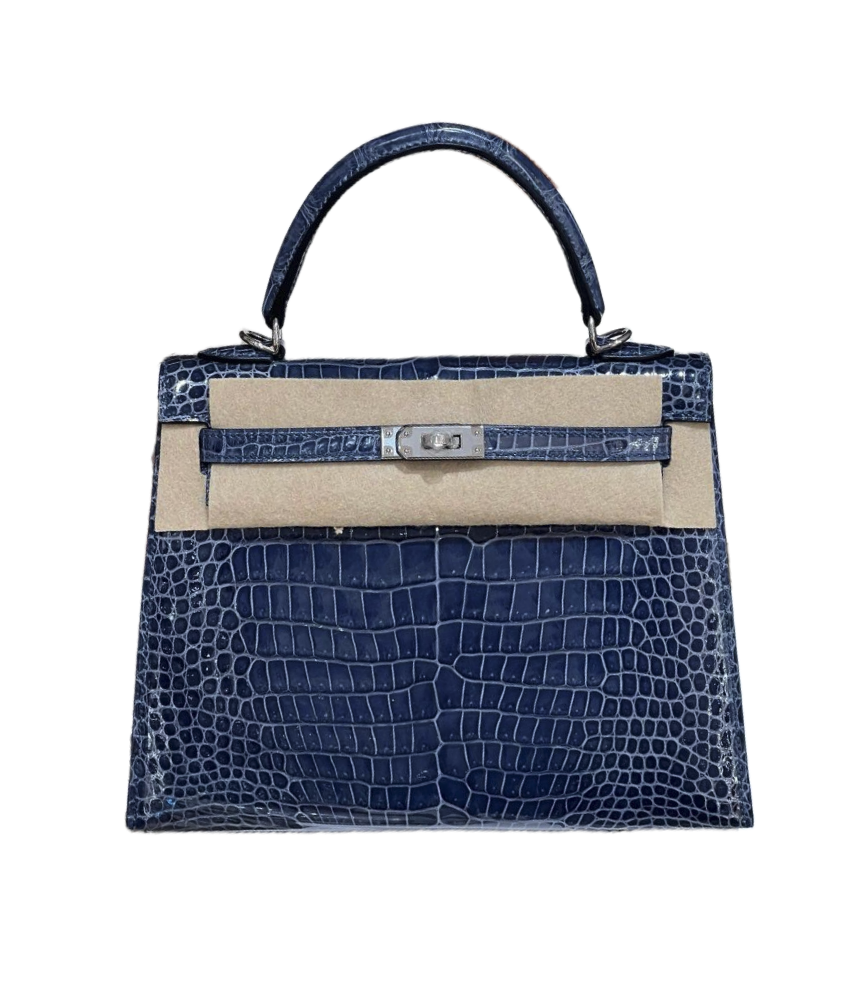 Kelly bag handcrafted from Nile crocodile leather