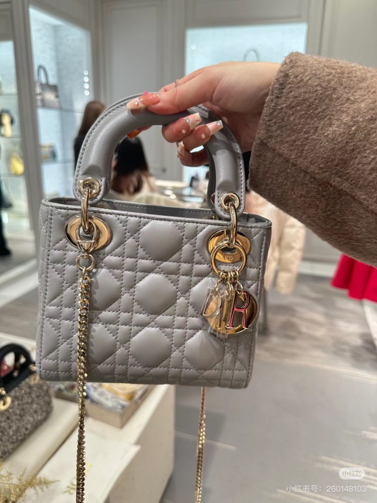 Dior Three Grid Pearl Grey