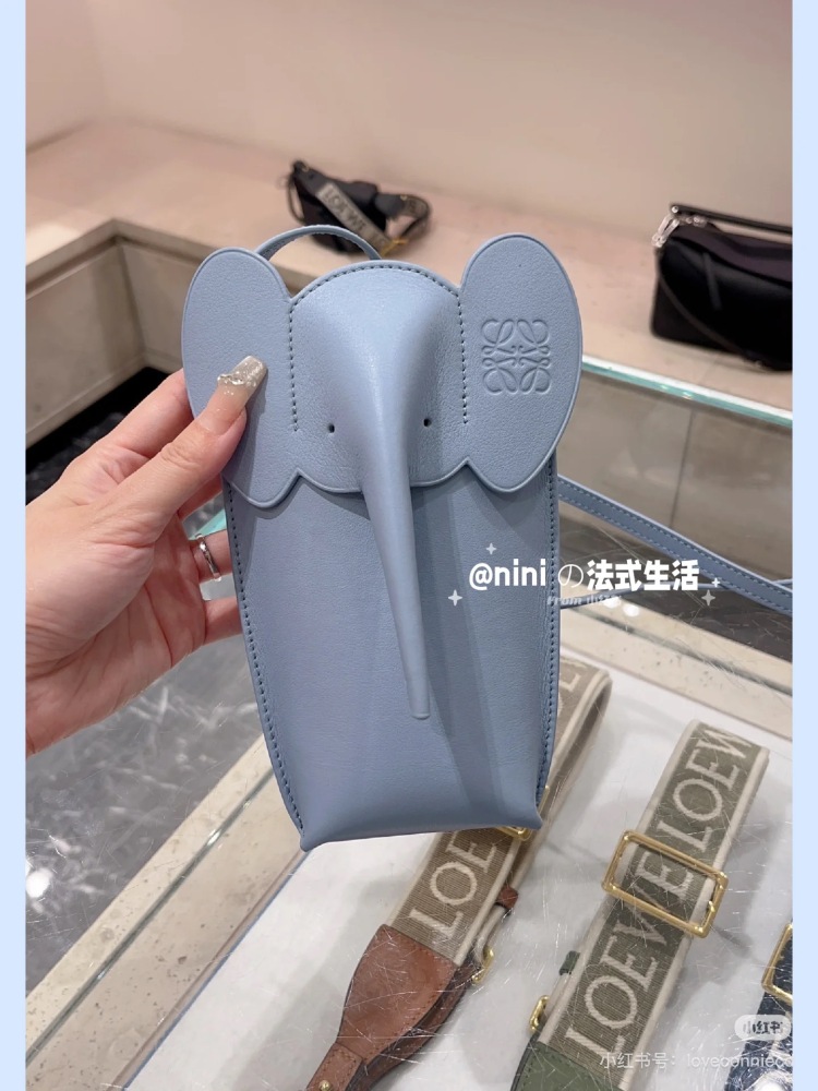 Loewe Elephant Phone Bag