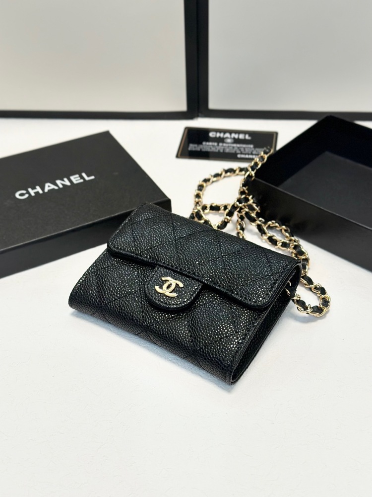 P130 color black gold black silver size 12x10CHANEL Chanel caviar cowhide small backpack fashionable and generous