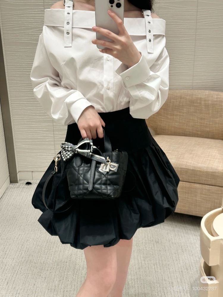 This season's best-selling Dior indigenous bag mini