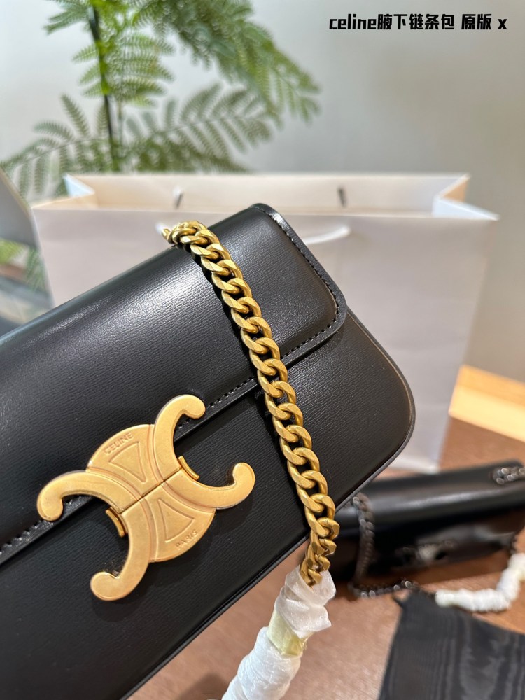 P215 Chain Terms
New Package Promotion | CELINE Hot selling Arc de Triomphe Underarm Bag
CELINE has released a new underarm bag, the Triomphe Shoulder Bag, following the Ava bag. Transform the Triumphal Arch backpack series into an underarm shoulder ...