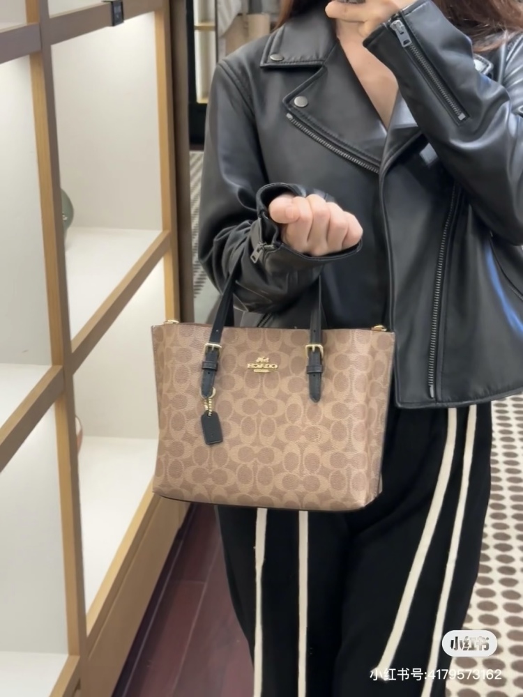 Coach is really good! Another new color scheme!  !
The new color scheme this time really caught my eye and
Why are you holding onto my aesthetics again!!
Mollie25 has upgraded to a new color scheme across the board! The warm brown color tone of adzuk...