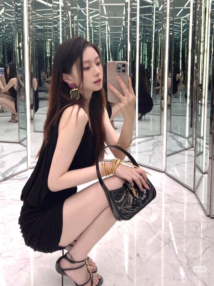 Ysl underarm patent leather