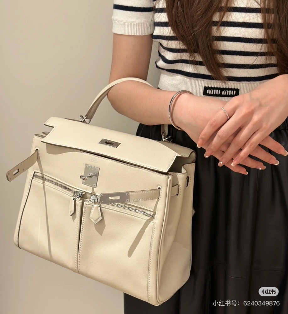 Hermes Kelly Luxury for the entire summer