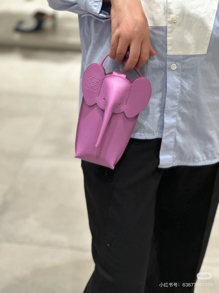 Loewe Elephant Phone Bag