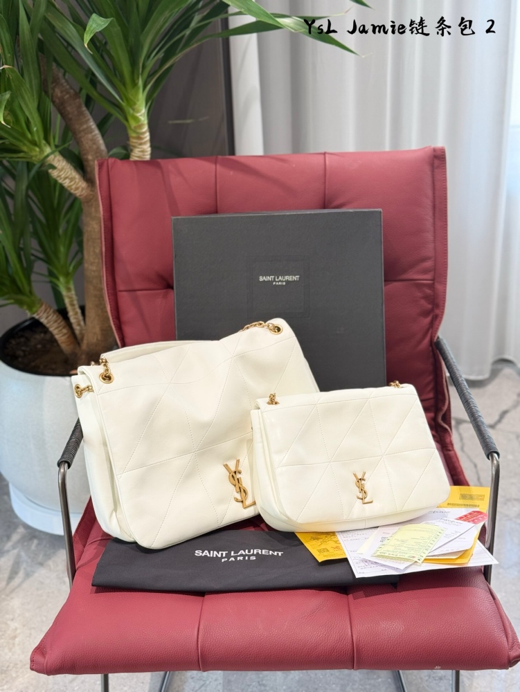 SAINT LAURENT | New Chain Big Bag with Hundred Jamie "YSL New Big Bag JAMIE, your fashion savior has arrived! The ultra-fine sheepskin pattern feels comfortable and durable.
Jewelry grade craftsmanship metal chains, with exquisite details that elevat...
