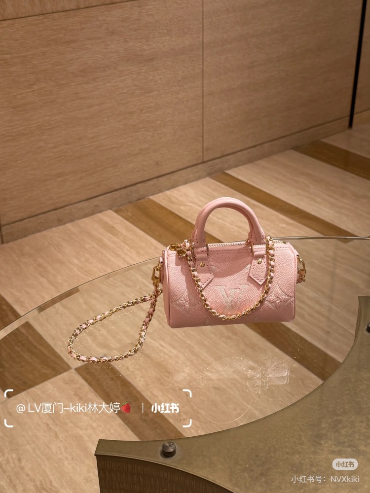 LV knows how to control women's hearts so well that pink is a must-have