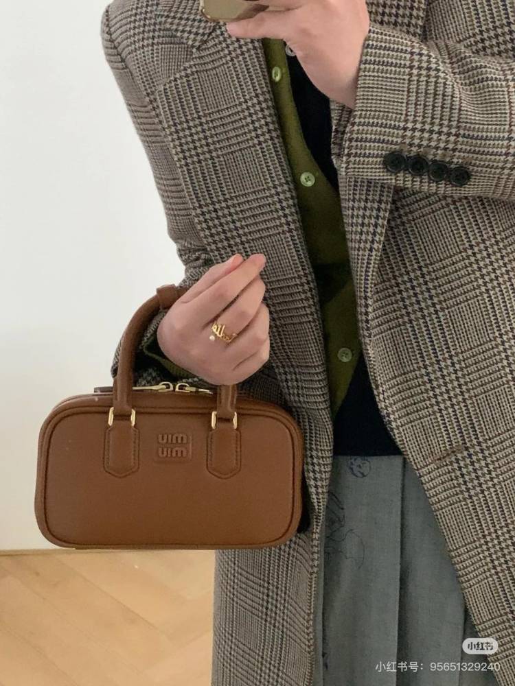 Miumiu mini bowling