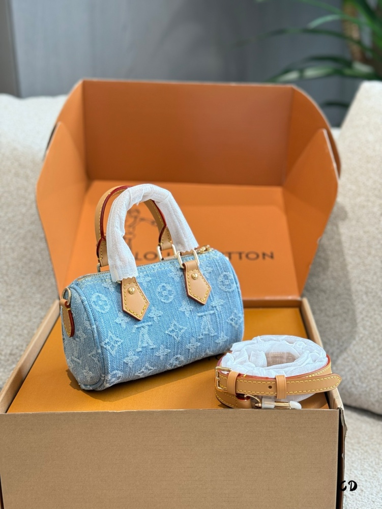 P230 Upgraded Version
Love the LV Denning Nanospeedy series so much!! LV's denim nano speedy is really loved
LV denim nano 24 new model
Cowboy Blue: The entire summer cool series looks super good
Always exuding a fashionable and sophisticated aura
Mi...