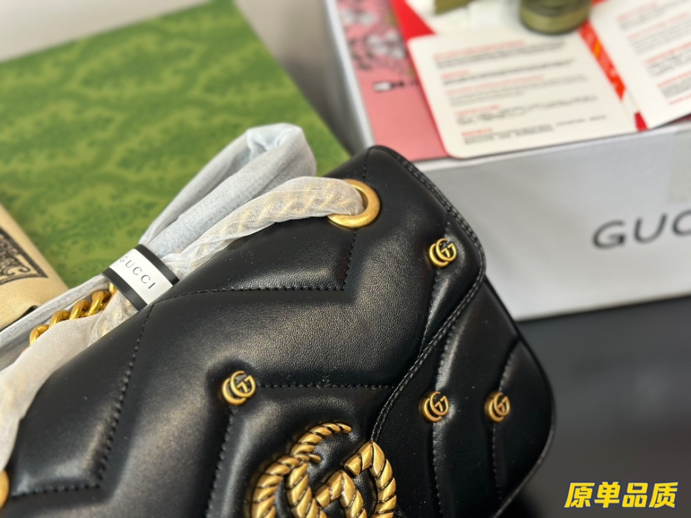 Complete packaging
Gucci's recent good-looking bags
Whether it's the sparkling diamond button 1955 or the new Marmont like puff cream, they are both the best choices for winter