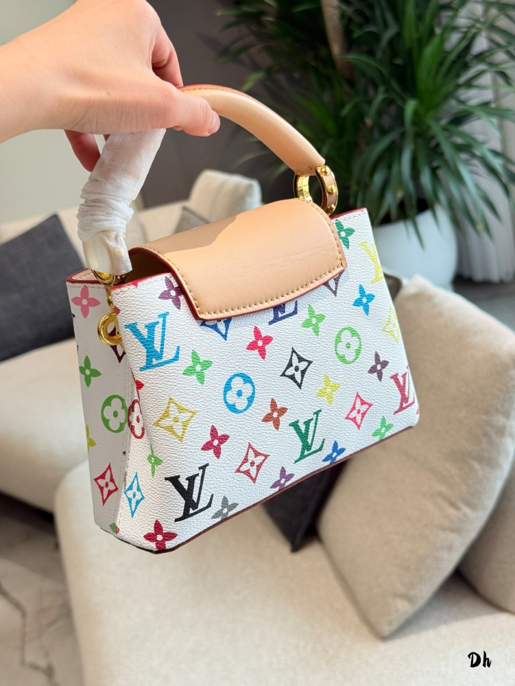p255
LV black tri color white tri color hand-held shoulder bag 20cm with box