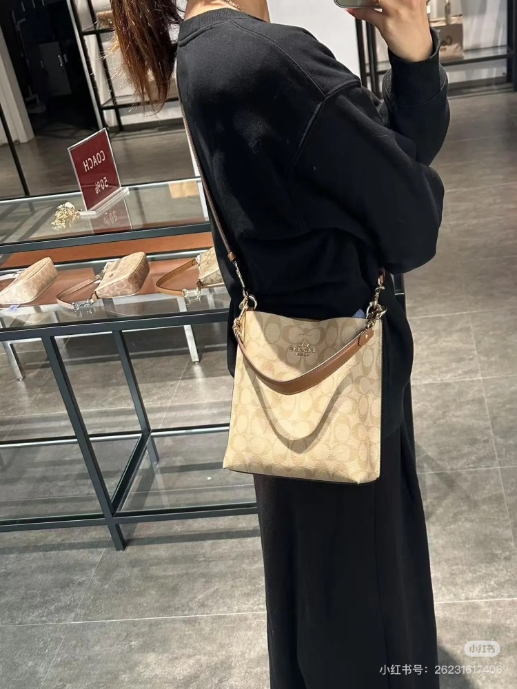 Coach bucket bag