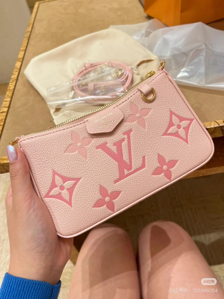 LV Pink Mahjong Bun