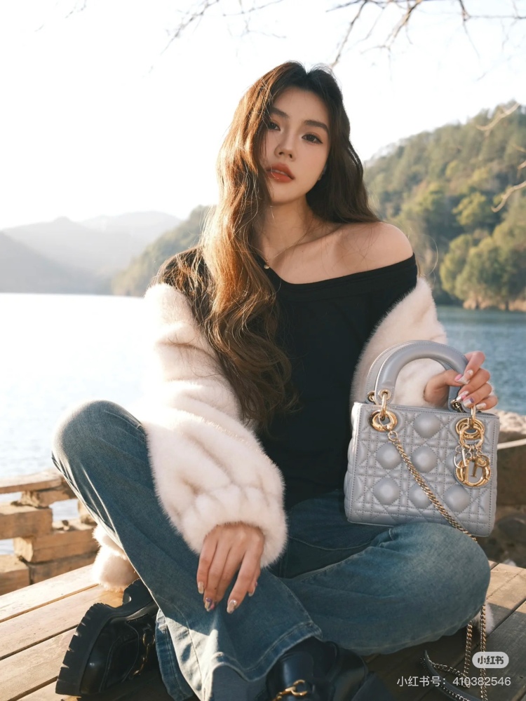 Dior Three Grid Pearl Grey