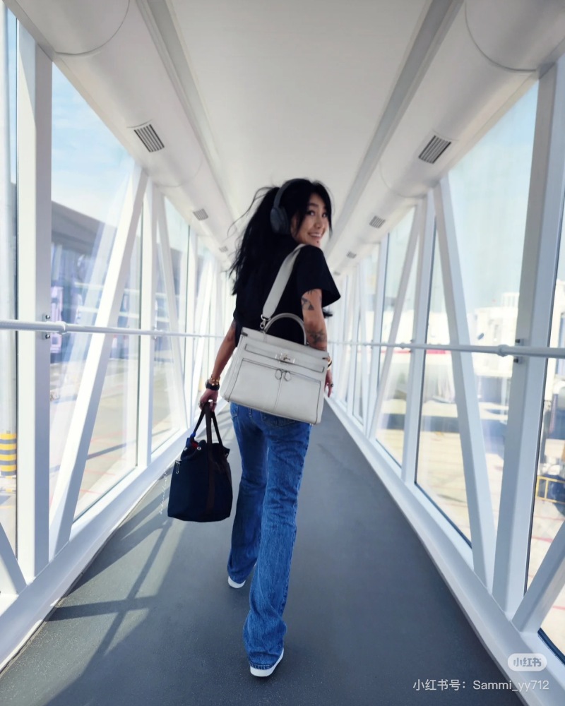 Hermes Kelly Luxury for the entire summer