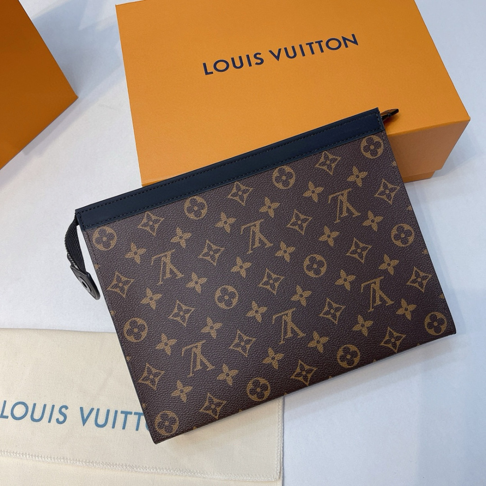 Lao Hua LV is known for its exquisite craftsmanship, with rare designs and special leather that combine technological innovation with classic style, highlighting the existence of the Louis Vuitton world. The internal design of the wallet is exquisite...