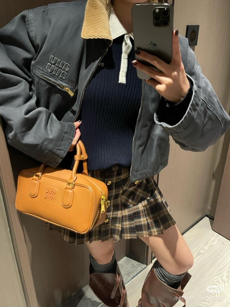 Miumiu bowling new color