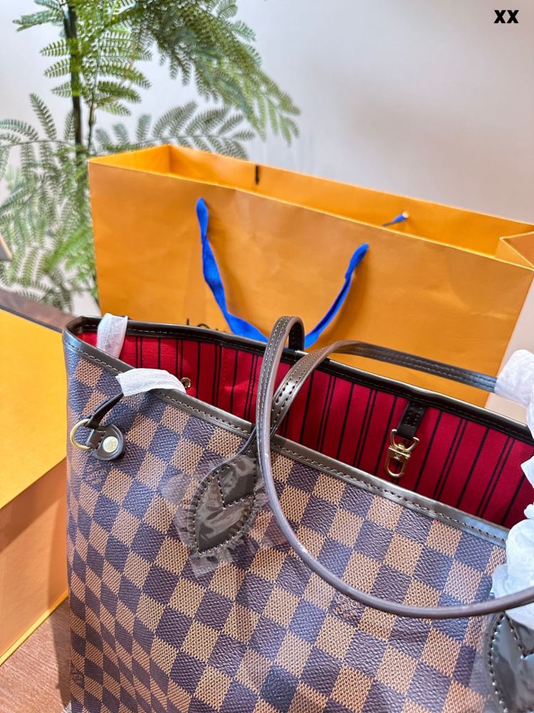 P255 color changing skin
Lv Neverfull Medium Shopping Bag! An entry-level style! An absolute lifetime payment! This classic is self-evident! Street photography and practicality are both very popular choices! After you receive it, you can feel the cle...