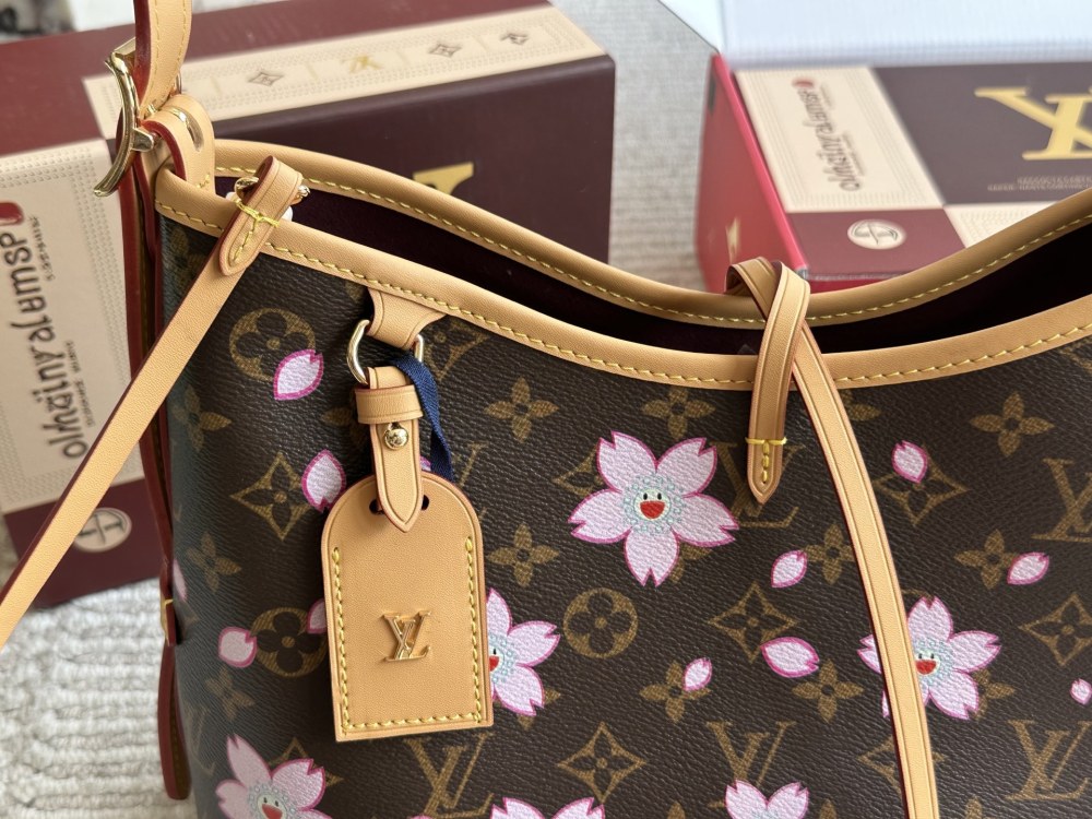 Sakura 240
Louis Vuitton Lv Carryall's new commuting bag has a practical appearance
#Louis Vuitton Lv # Louis Vuitton # Iv # Louis Vuitton Louis Vuitton # Louis Vuitton Carryall
#Carryall | July new model, can be worn diagonally or on one shoulder. C...