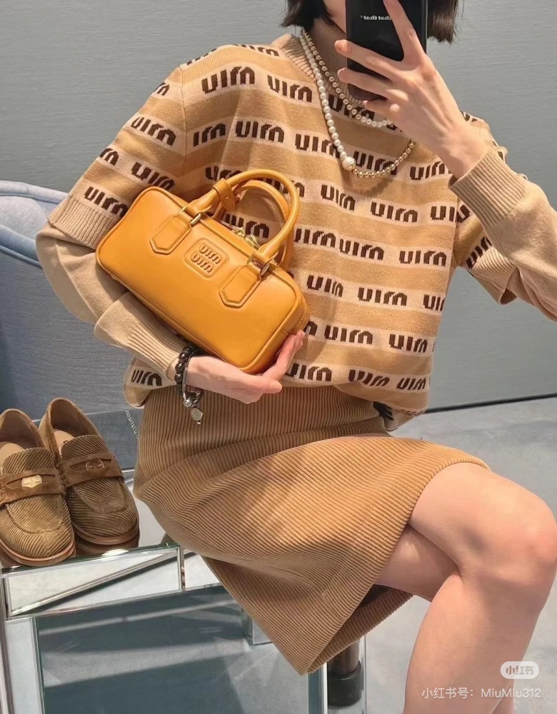 Miumiu bowling new color