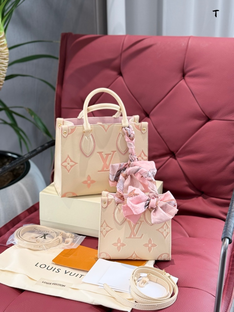 P260P270 Free scarves
LV on the gomini tote bag
Jungle Series
Crafty on the go advanced relief embossing gradient color
The King of Price Comparisons is a fantastic bag design inspired by the street brand that parodies Lv. Once upon a time, Louis VII...