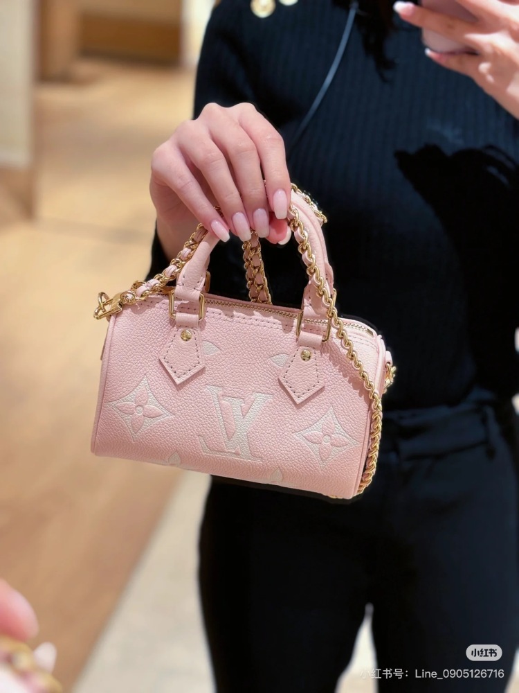 LV Strawberry Nano