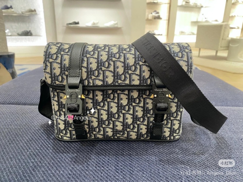 Dior Classic Old Flower Postman Bag
