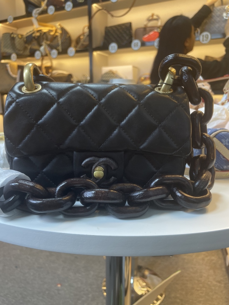 chanel 15