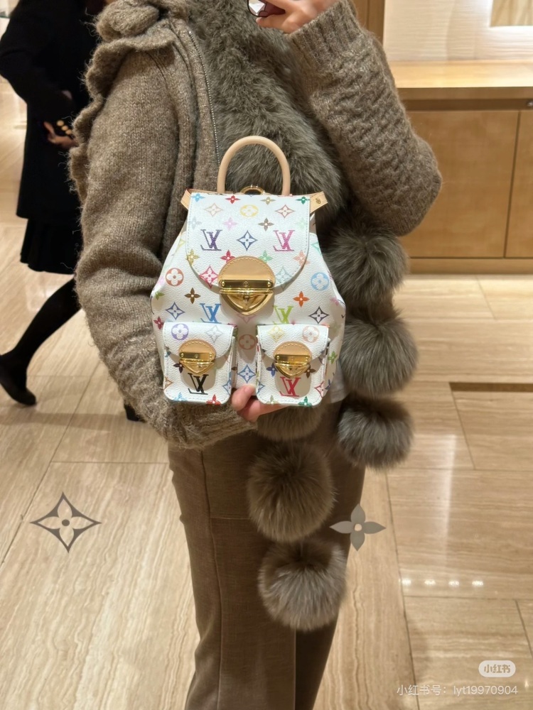 Carry the cuteness out of the street~