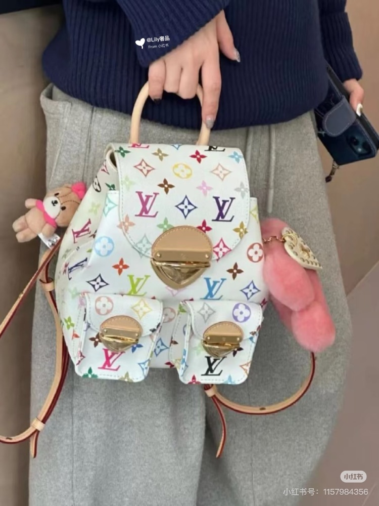 Carry the cuteness out of the street~