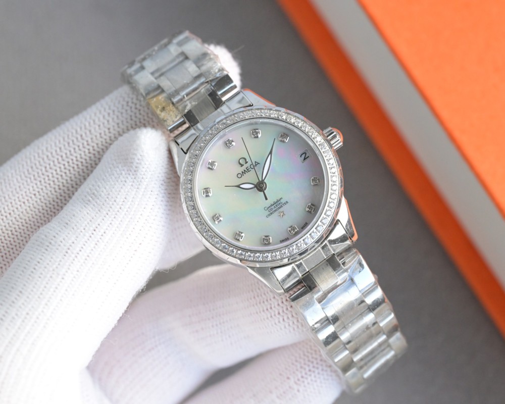  The upgraded V8 version of the Ladies' Jewelry series
