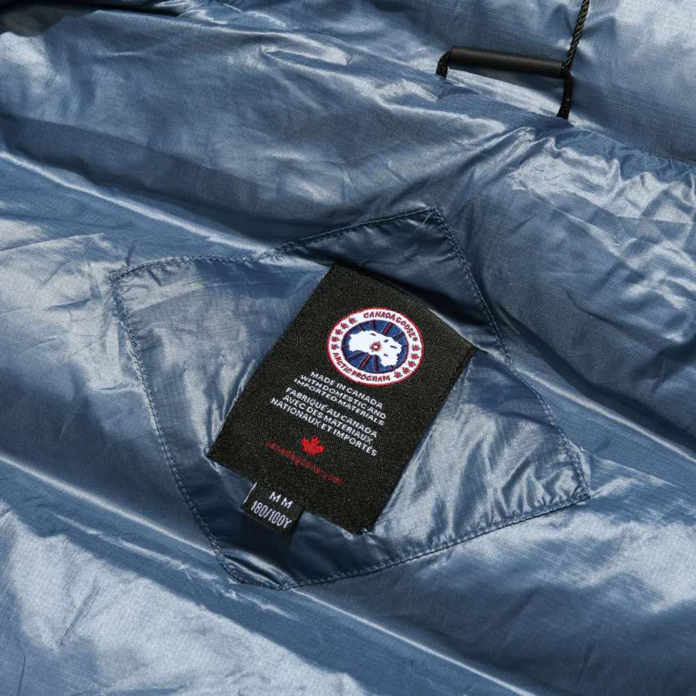Canadian brand Canadaoose men's and women's CROFTON