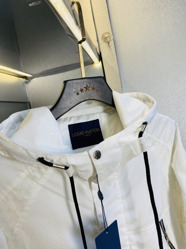 Louis Vuitton Lv 2026 Spring! New outerwear, jacket, windproof jacket