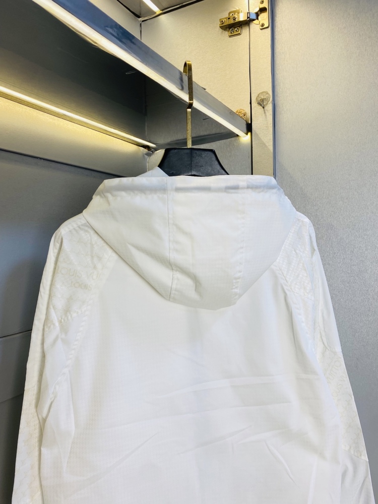 Louis Vuitton Lv 2026 Spring! New outerwear, jacket, windproof jacket