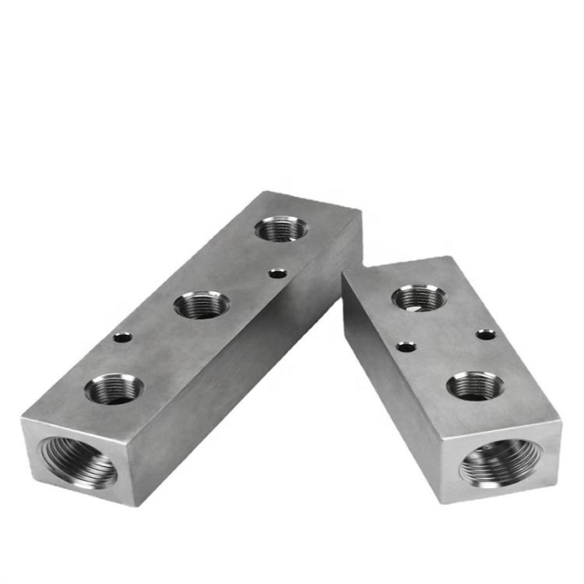 Custom CNC Machined Stainless Steel 304 316 Manifold   Stainless Steel Water Divider