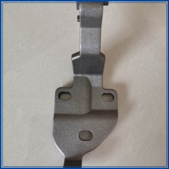 Investment Casting (Silica Sol Precision Casting) Carbon Steel Rearview Mirror Frame