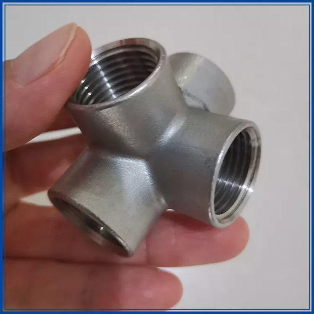 Custom Investment Casting Stainless Steel 304 316 Female Threaded Cross