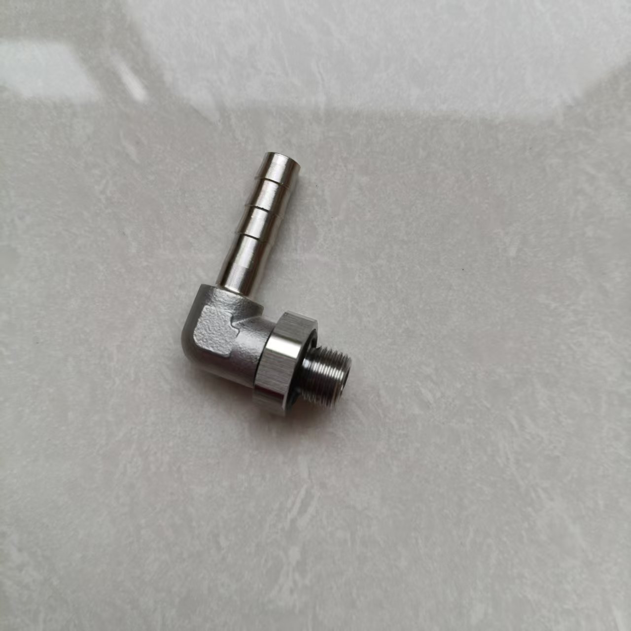 Custom Stainless Steel 304 316 316L Hose Elbow Union with Nut