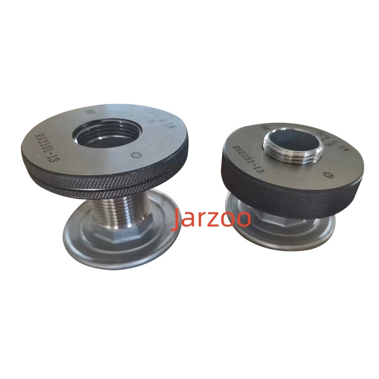 SS304 Pressure Barrel Fitting with Flanged Locking Nut for Water & Chemical Tanks
