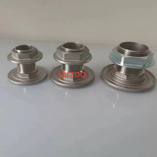 SS304 Pressure Barrel Fitting with Flanged Locking Nut for Water & Chemical Tanks