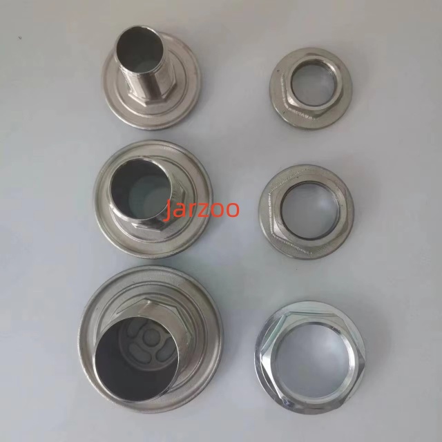 SS304 Pressure Barrel Fitting with Flanged Locking Nut for Water & Chemical Tanks