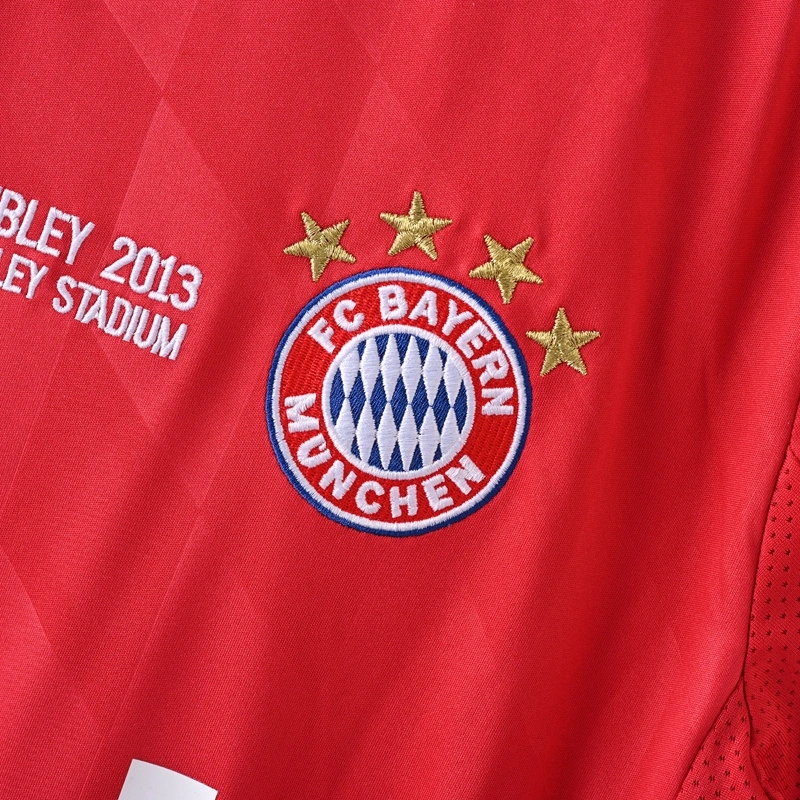 2013-14 BAYERN MUNICH HOME