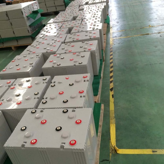 XL series：2V large-capacity VRLA battery