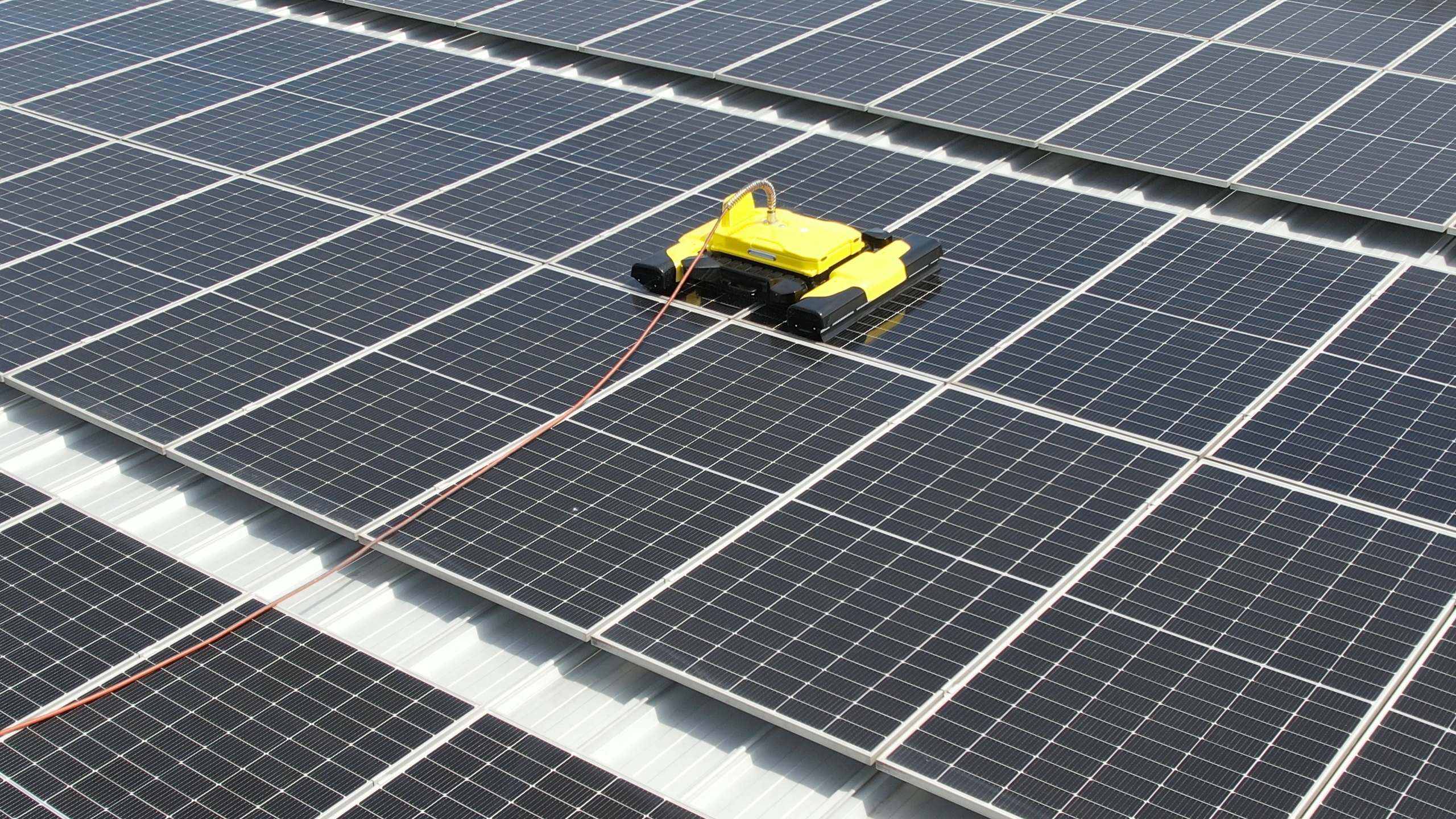X-Human Solar panel Intelligent Cleaning Robot G2