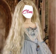 Blonde-wavy-long-hair