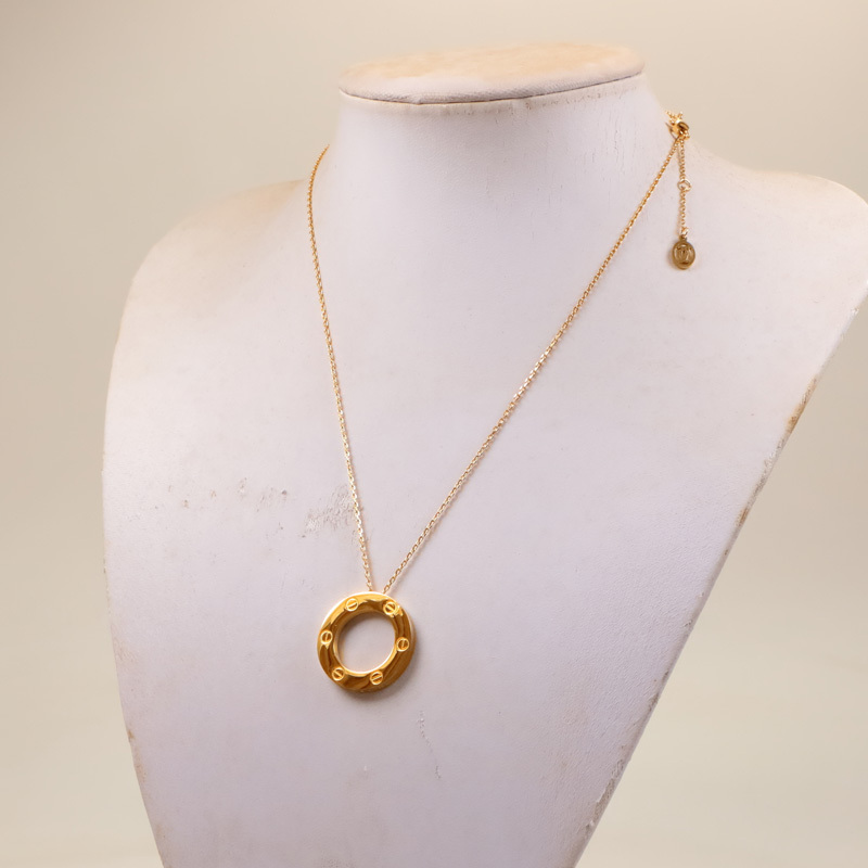 cartier love necklace 011