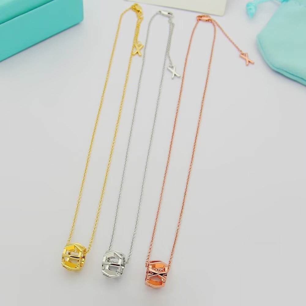 tiffany necklace 093