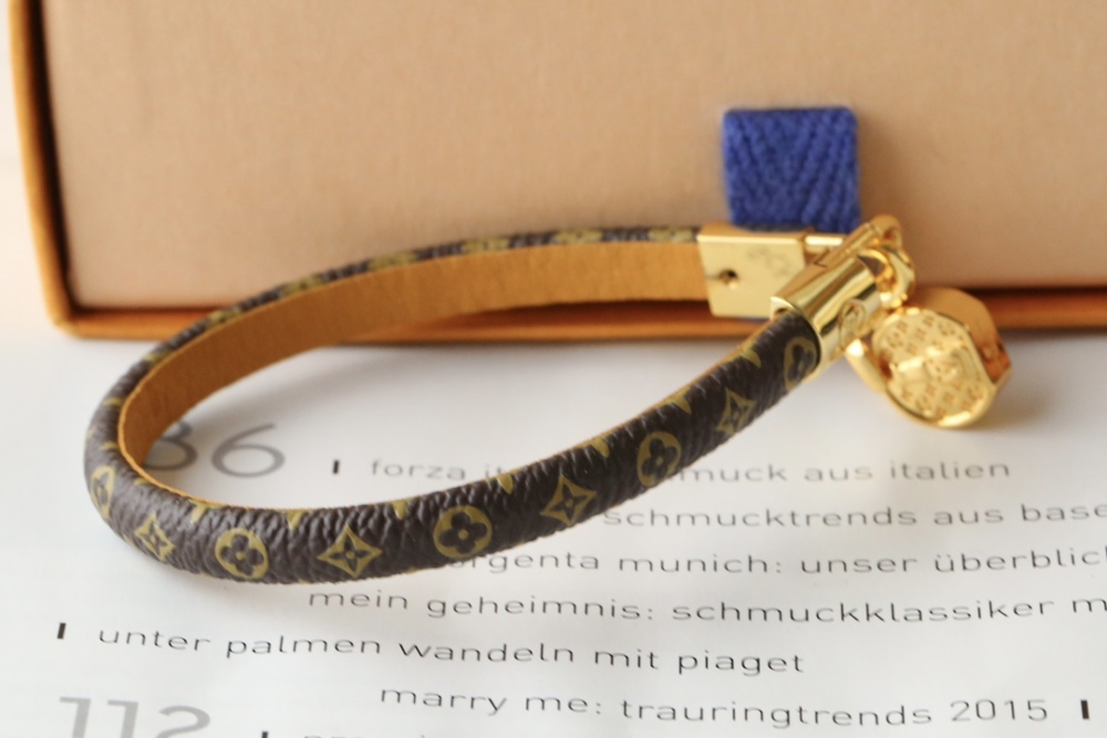 LV bracelet 129